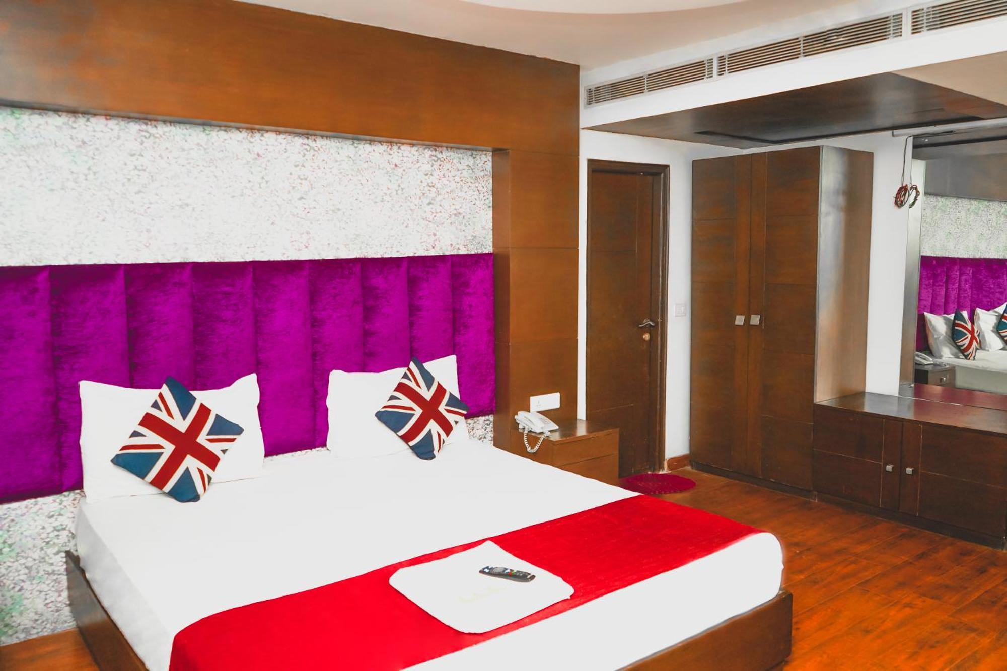 Hotel Sukoon - Ramesh Nagar New Delhi Exterior photo