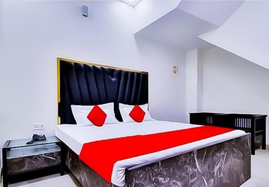 Hotel Sukoon - Ramesh Nagar New Delhi Exterior photo